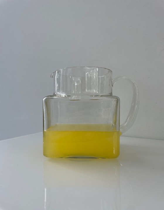 Image 1 of Jarra de cristal de diseño, forma cúbica, 1,5 L, soplada a mano.