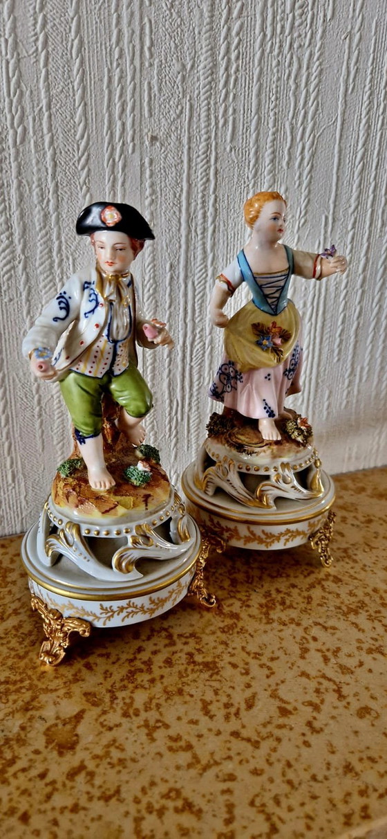 Image 1 of 2 Statuettes : L'homme et la femme