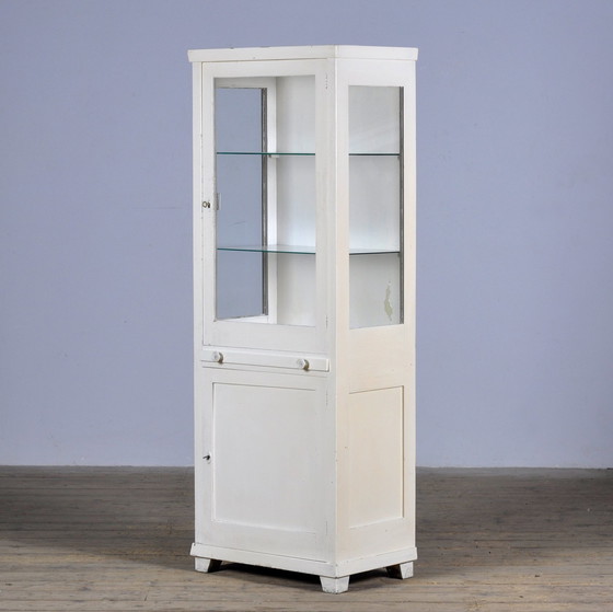 Image 1 of Cabinet médical en bois, années 1960