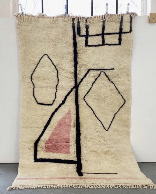 Berber tapijt Beni Mrirt abstract gezicht