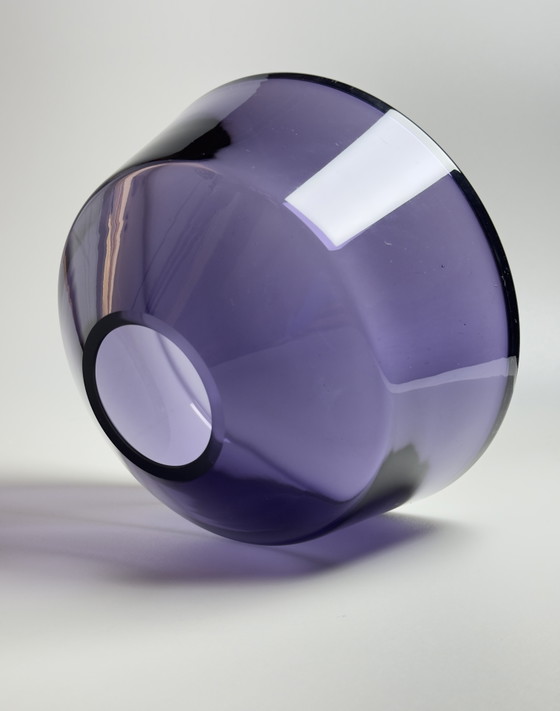 Image 1 of Hysteria France – Contemporary Art Glass Vase
