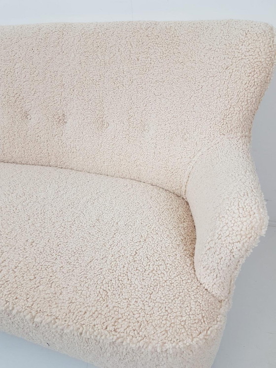 Divano Artifort | Panchina Teddy in tessuto color crema Theo Ruth, appena rivestita – Divani 2 posti, Wood (photo 3 of 8)