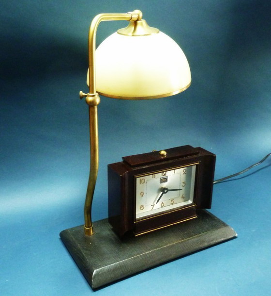 Image 1 of Art deco Bauhaus bakelieten bureaulamp met klok