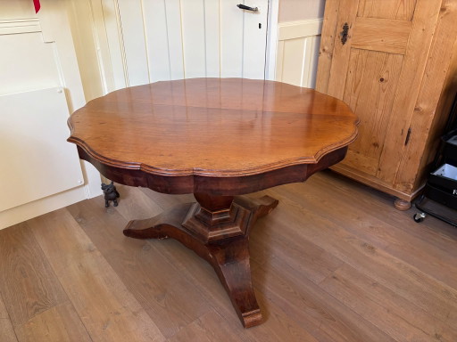 Antieke mahonie eettafel