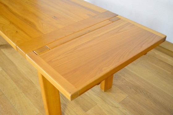 Image 1 of Table de Repas En Orme De La Maison Regain Vintage 1980