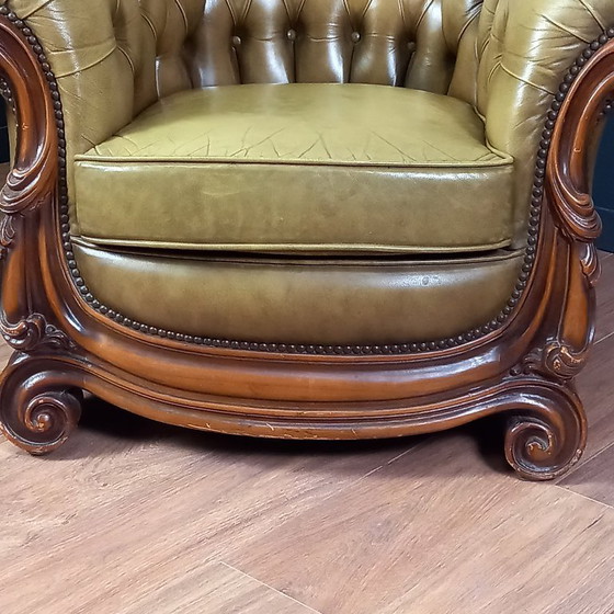 Image 1 of Poltrona club Chesterfield in stile barocco