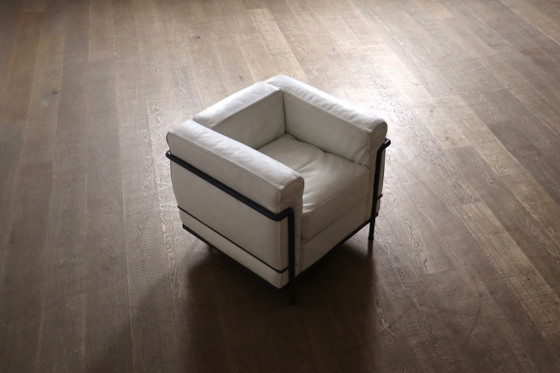 Image 1 of Vintage Cassina LC2 loungestoel van Charlotte Perriand en Le Corbusier
