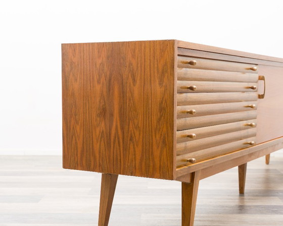 Image 1 of XL dressoir, jaren 50, notenhout, timmerwerk