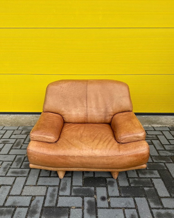 Image 1 of Fauteuil lounge vintage en cuir cognac