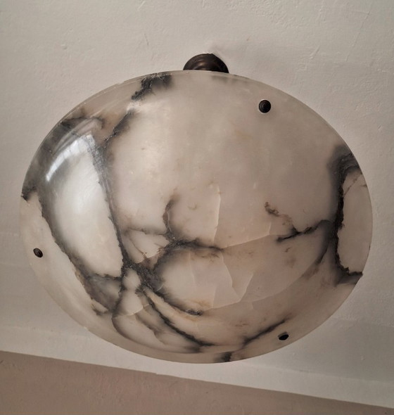 Image 1 of Suspension ancienne en albâtre veiné, 1920-1930