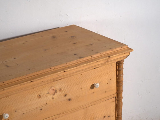 Commode de chambre antique (c.1920) #88 – Rustic (photo 11 of 40)