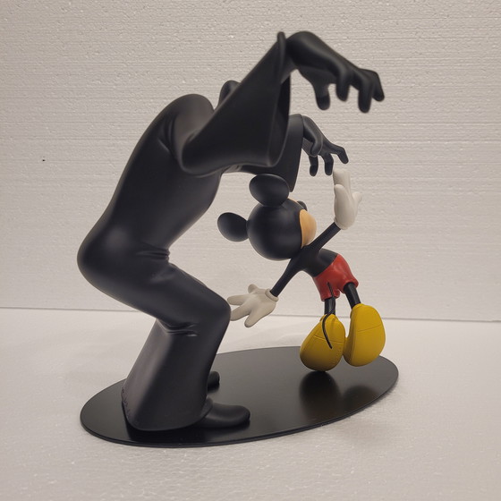 Image 1 of Mickey Mouse y el Fantasma de la Tinta Edición Limitada Leblon Delienne, Resina, 2010 - Francia
