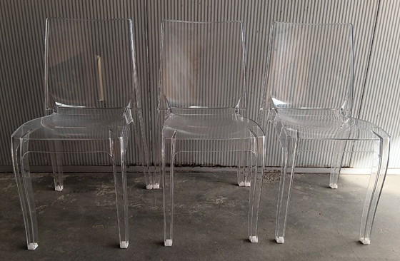 Image 1 of Set mit 3 transparenten Polycarbonat-Stühlen