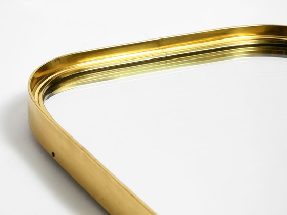 Image 1 of Prachtige kleine massief Mid Century messing wandspiegel van Münchener Zierspiegel