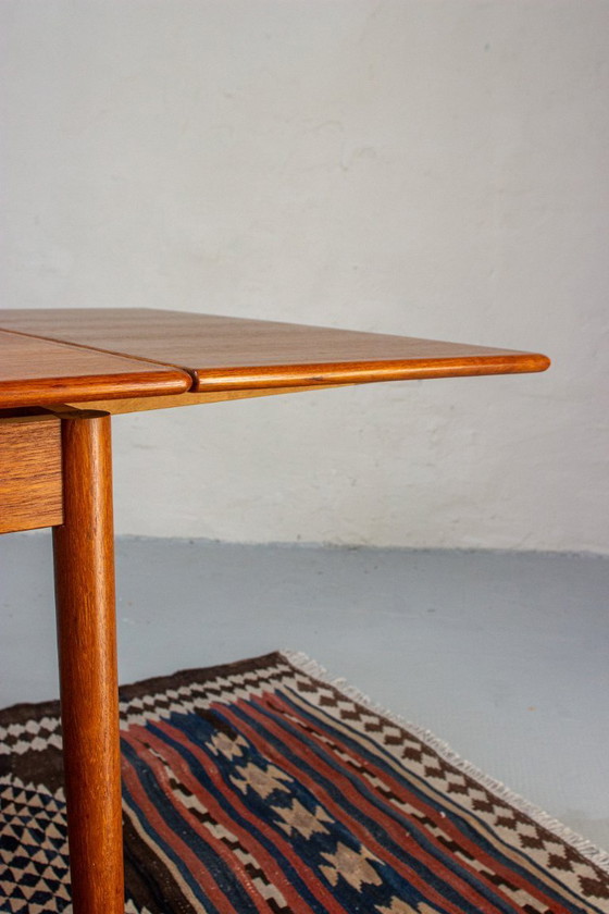 Image 1 of Vintage teak dining table AM ​​Mobler Danish square mid-century