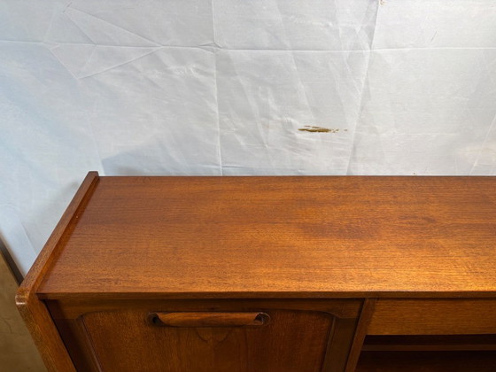 Mid-Century Modern Stonehill Stateroom Teak Highboard – 1960 – Sideboard, Wood (photo 11 of 14)