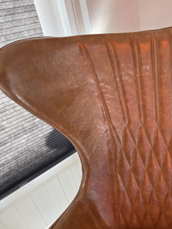 Image 1 of Aviator egg chair aluminium cognac leather origineel