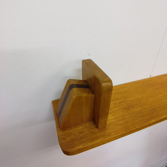 Wandregal im Stil der Amsterdamer Schule – Wood (photo 6 of 7)