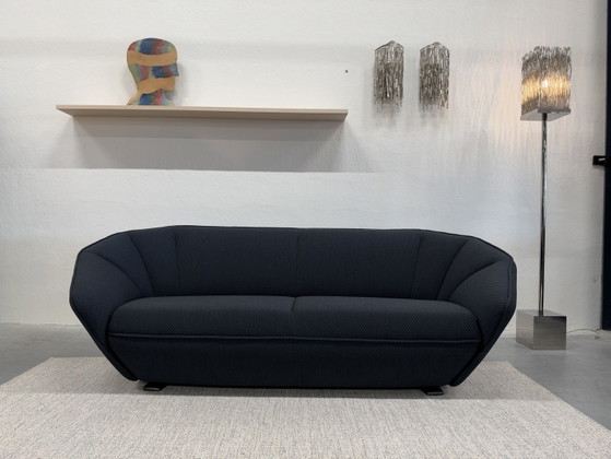 Pode Colla 3-Sitzer Sofa Mosaic blauer Stoff – 3-5 Sitzer Sofas, Andere (photo 2 of 7)