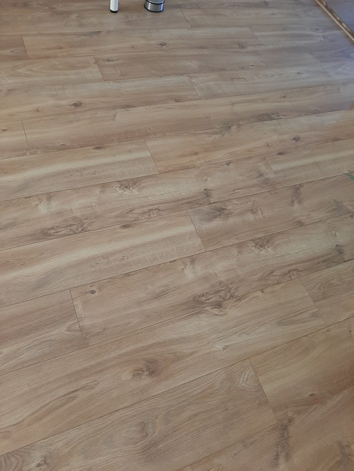 Laminate Prairie from Ikea 40 m2