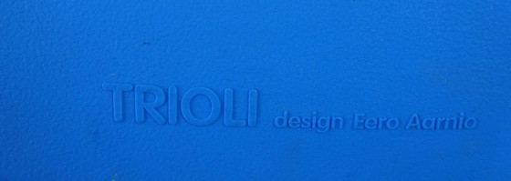 Sedia per bambini blu Trioli di Eero Aarnio per Magis Italy – Oggetti decorativi, Plastica (photo 3 of 9)