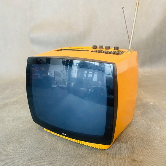 Televisor portátil REX de los años 70, en blanco y negro. – Objetos decorativos, Plastic (photo 7 of 7)