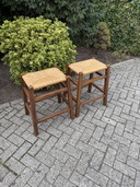 Houten barkrukken set riet vintage