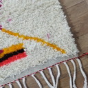 Gran alfombra marroquí Azilal hecha a mano – 300 × 250 cm – Alfombra bereber de lana colorida