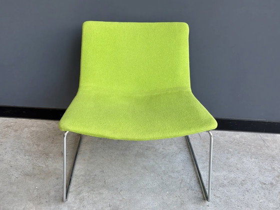 Image 1 of Arper Catifa 80 loungestoel met sledevoet