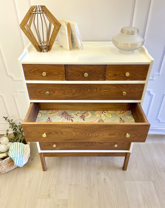 Image 1 of Cassettiera vintage in legno – stile scandinavo – in ottime condizioni