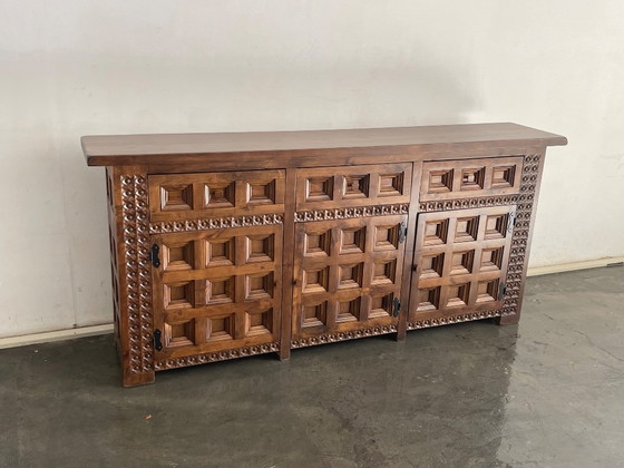 Image 1 of Credenza spagnola d'epoca