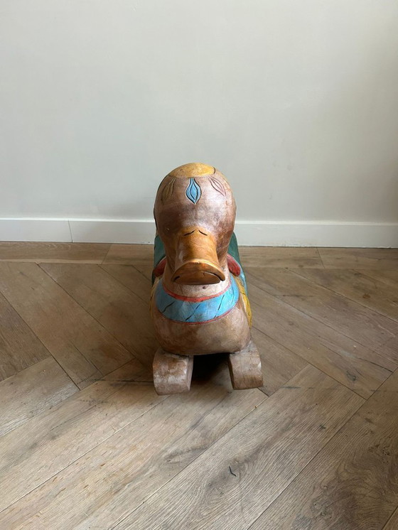 Image 1 of Handgemaakte massief houten schommel eend