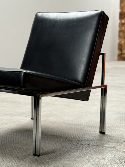 BAUHAUS LOUNGE SESSEL LEDER SCHWARZ STAHLROHR 1950er JAHRE