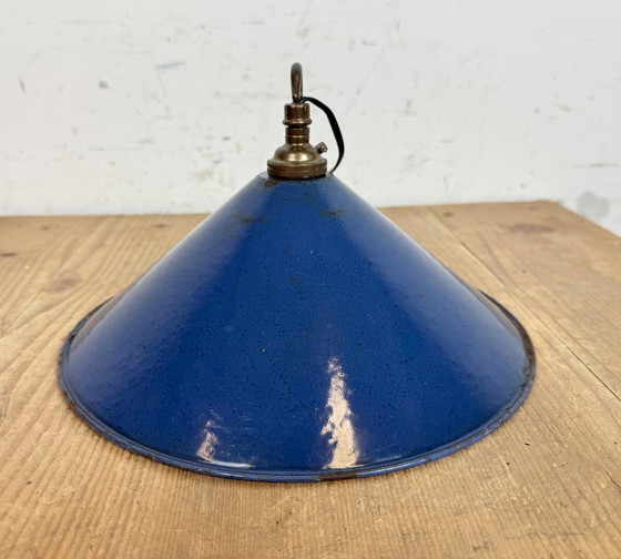 Image 1 of Lampada a sospensione industriale in smalto blu britannico, anni '50