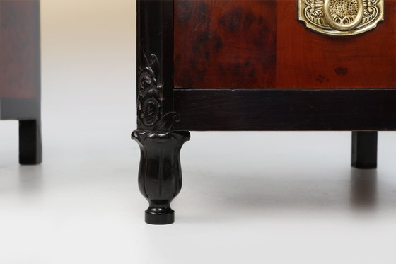 Image 1 of Paar Art Deco Nachtkastjes in Burl fineer, Eiken en Koper, Frankrijk ca. 1910