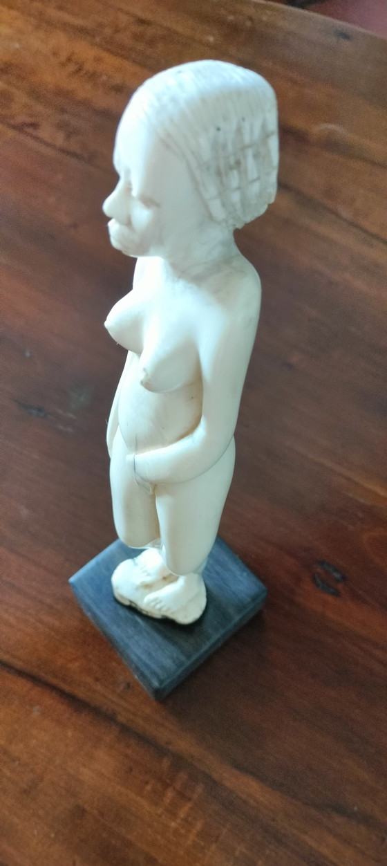 Image 1 of Statuetta in avorio