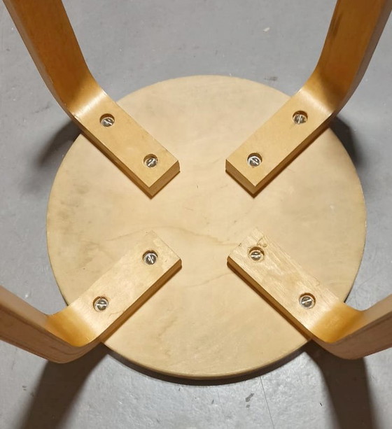 Image 1 of Alvar Aalto voor Artek kruk