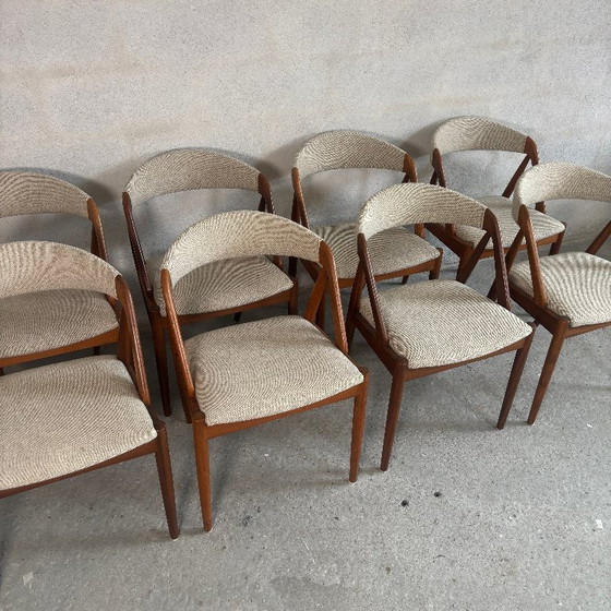 Image 1 of Juego de 8 sillas de comedor modelo 31 — Kai Kristiansen, Dinamarca, década de 1960