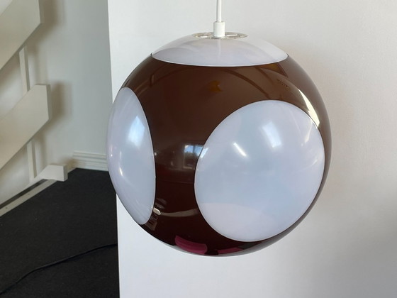 Lampada Space Age Massive Bug Eye, Modello Sfera Marrone, Vintage, Retro, Lampade a sospensione, Plastica (foto 4 di 10)