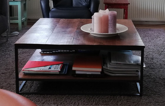 Image 1 of Mesa coffee table, Bart van Bekhoven