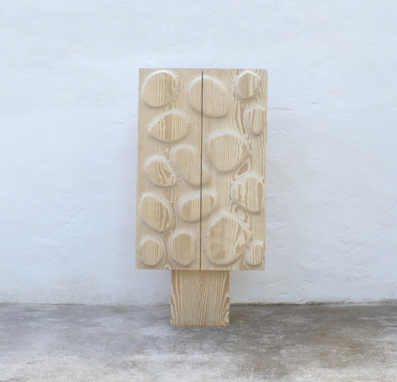 Armario auxiliar Kelhek – Tom Heywood, Mueble bar, Madera (photo 2 of 10)