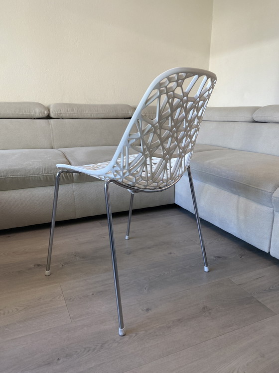 Sedie da pranzo di design bianche - Crassevig Nett (Ton Haas) / Set – Chrome, Plastic (photo 6 of 7)
