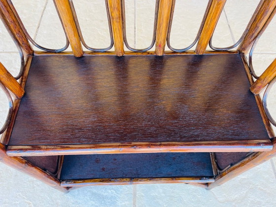 Image 1 of Vintage plank van bamboe en rotan met 2 verdiepingen en opbergruimte, jaren 1960