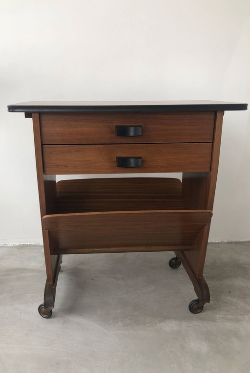 Commode vintage