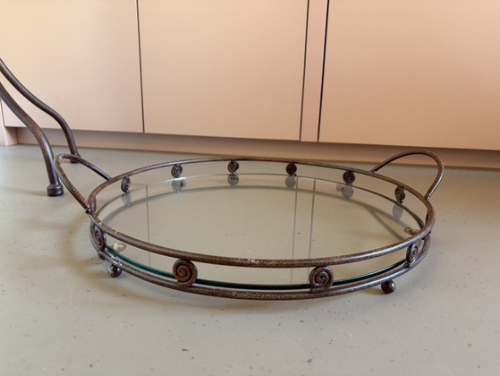 Charming Vintage Style Side Table / Plant Table with Removable Round Glass Tray – Aluminium (photo 9 of 9)