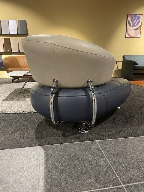 Image 1 of Leolux Kikko Tempest chaise longue