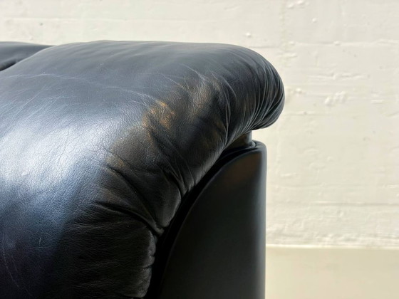 Image 1 of Elegantes Sofa von Poltrona Frau aus Leder, Italien, 1970er Jahre