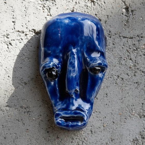 Image 1 of Maschera in ceramica blu con occhi di vetro - Arte vintage