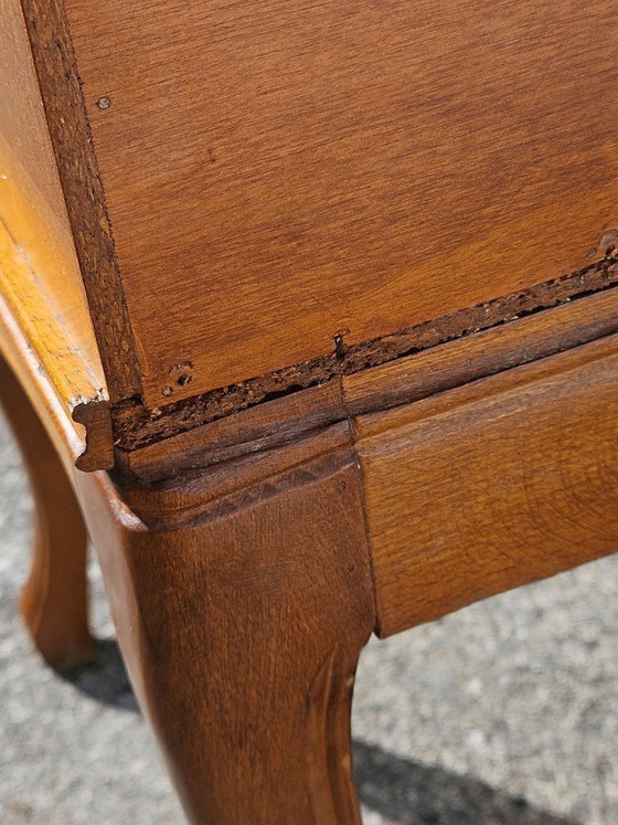 Image 1 of Vintage Franse telefoonbank - Rode fluwelen loveseat - Roddelbank - Stijl Louis XV - jaren 70