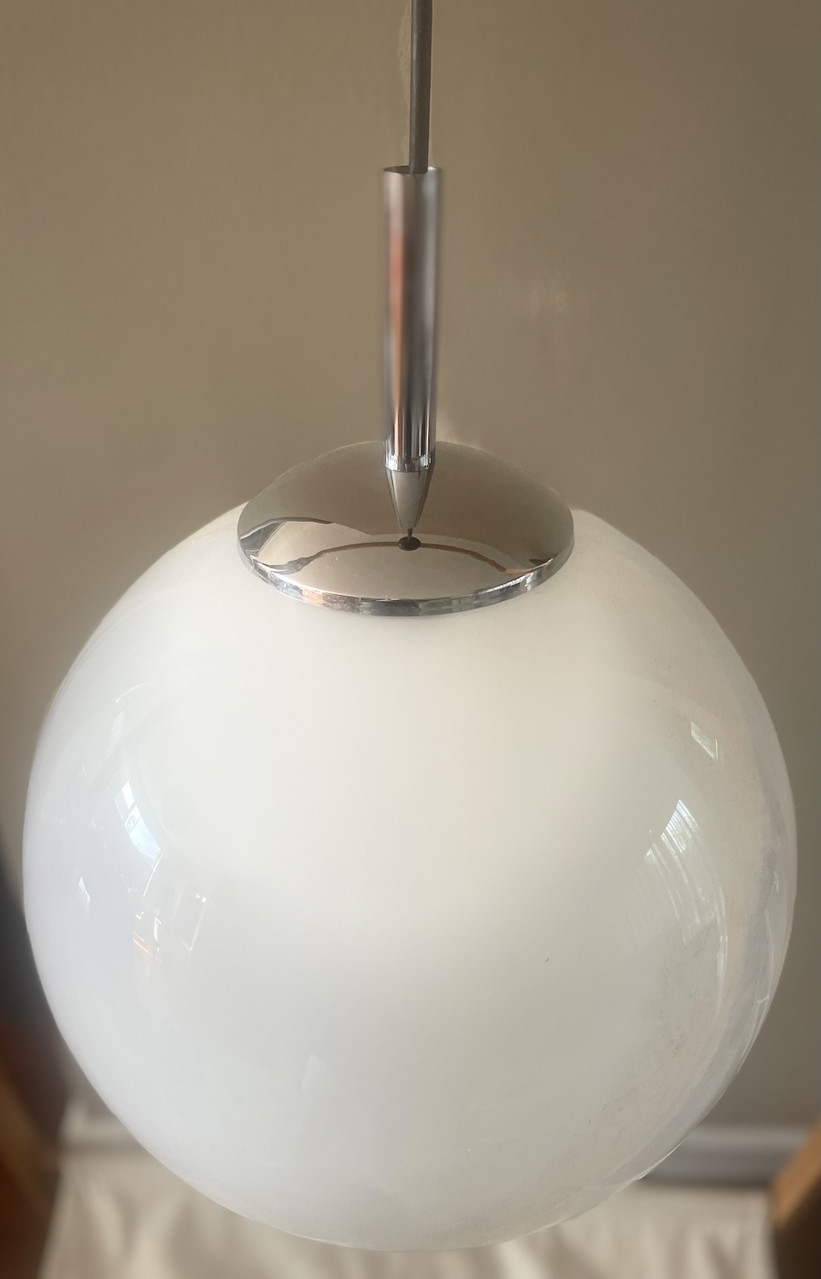 Lampada a globo in vetro d'epoca Bonalux